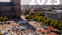 Mittel (Domplatz).png