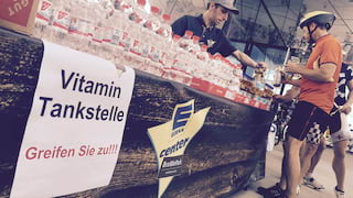 EDEKA und Gaensefurther verpflegen entlang der Strecke